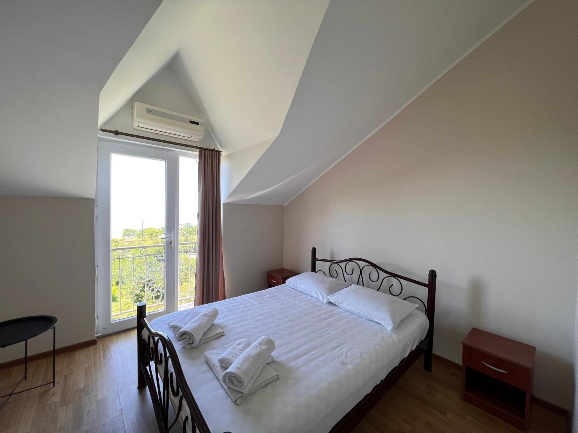 Irakli Guest House Makhinjauri Exterior photo